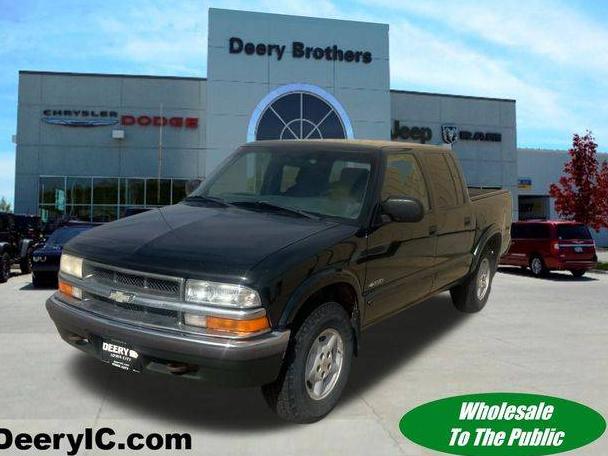 CHEVROLET S-10 PICKUP 2002 1GCDT13W02K192879 image